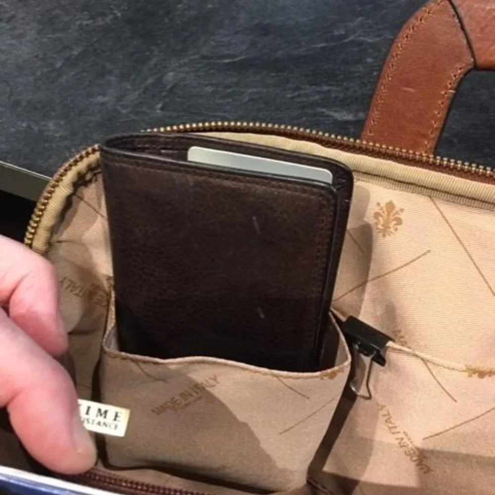 Men's Brown Leather slim Laptop bag 15.7 inch